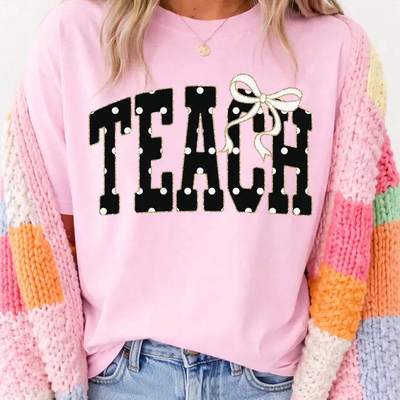 Teach (with bow) PREORDER